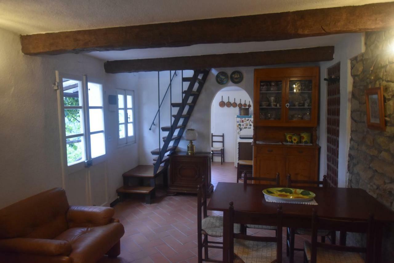 Casa Di Dino Brusa *